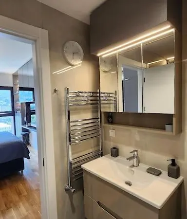 Daire Diamond Residences 2bd 2bth 11fl Lux & Free P *