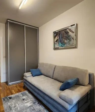 Diamond Residences 2bd 2bth 11fl Lux & Free P Skopje