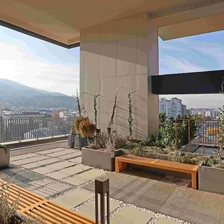Diamond Residences 2bd 2bth 11fl Lux & Free P