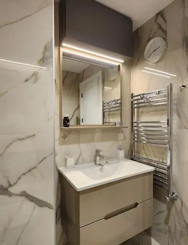 Apartment Diamond Residences 2bd 2bth 11fl Lux & Free P Skopje