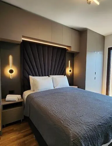 Diamond Residences 2bd 2bth 11fl Lux & Free P Apartment Skopje