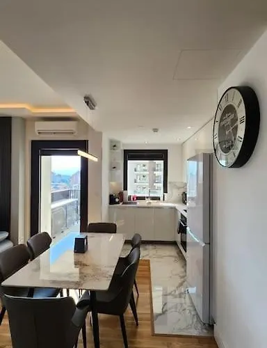 Diamond Residences 2bd 2bth 11fl Lux & Free P * Skopje