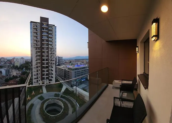 Diamond Residences 2bd 2bth 11fl Lux & Free P *